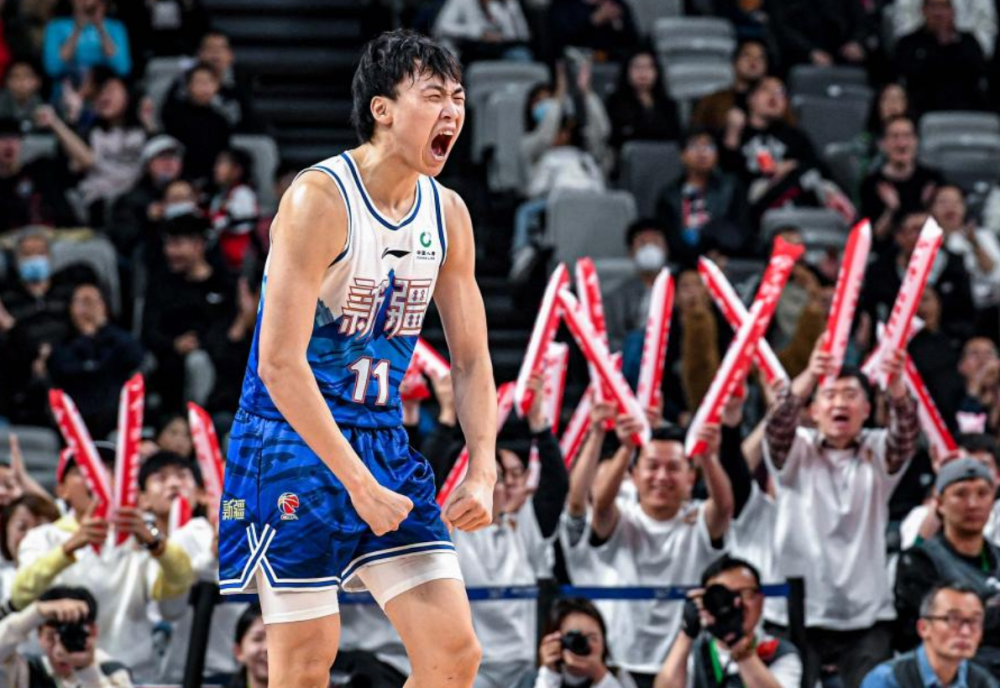 包含集结日CBA季后赛焦点战，国际米兰临场应变，压力陡增，球队文化再被提及的词条