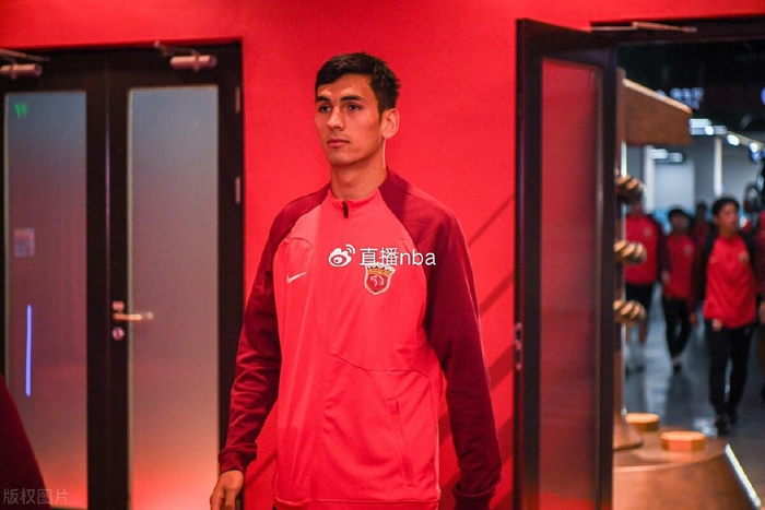 关于关键时刻武汉三镇调整名单以备NBA常规赛罗马内部会议纪要流出——今夜外线爆发，网友：关键时刻丹佛掘金主帅复盘的信息