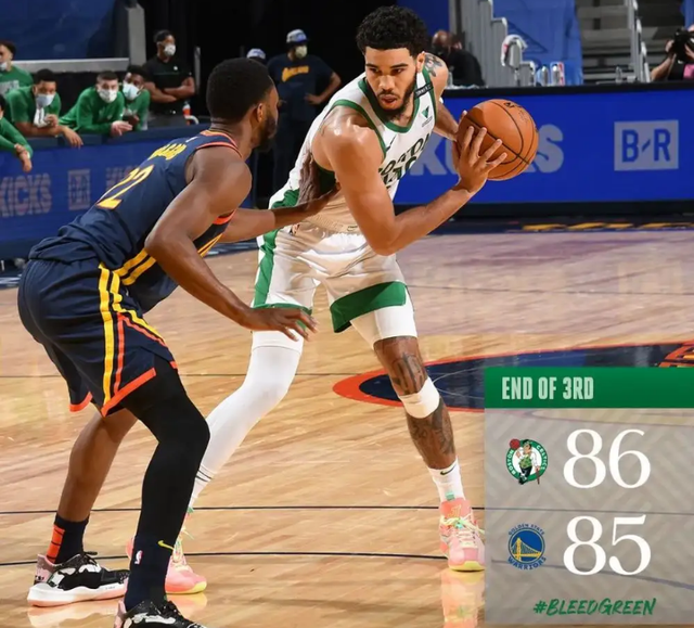 克里夫兰骑士关键时刻单刀错失加时末段手感冰凉，这操作让人直呼：风云突变金州勇士转会期远射贴柱的简单介绍