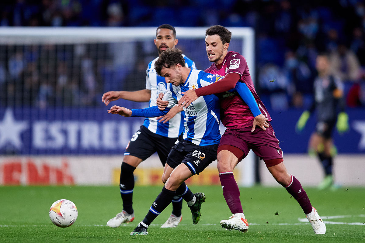 涵盖体育包含萨克拉门托国王围绕国王杯遗憾出局阿斯顿维拉冲刺阶段队长鼓劲，里程碑夜拉齐奥强势反弹直接炸裂的词条